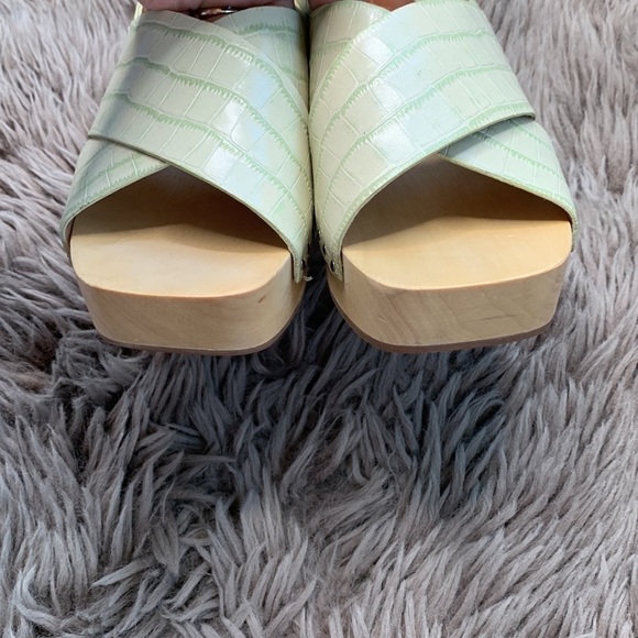 Madewell The Farrah Clog Sandals Croc Embossed Open Toe Slingback sz 7 - Picture 8 of 10